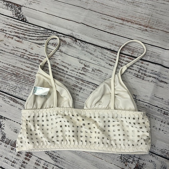 ASOS‎ Square Cut Out Bikini Top Sz. 6 - Picture 4 of 7